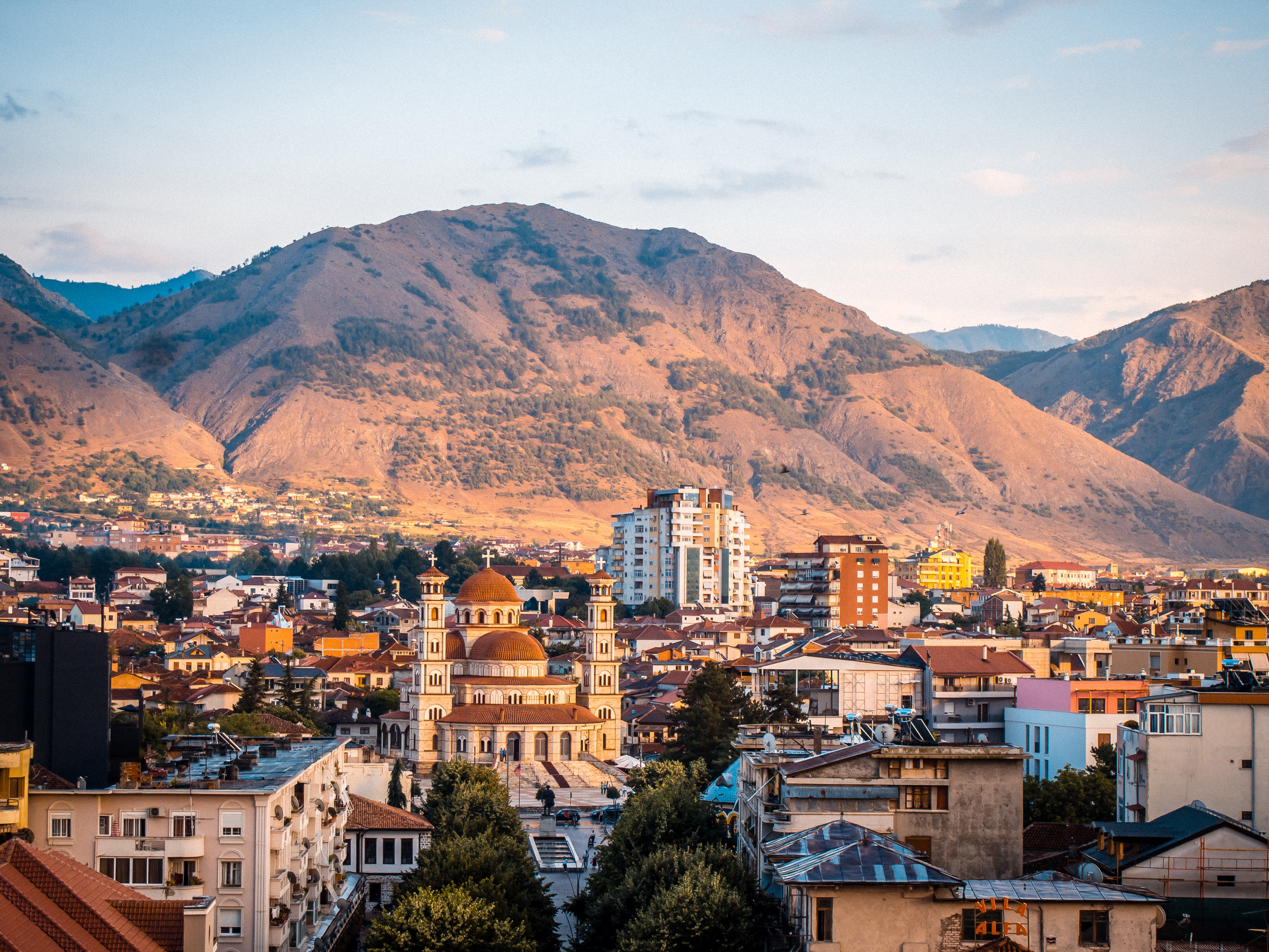 Albania’s ghost towns: the crisis that caused the exodus